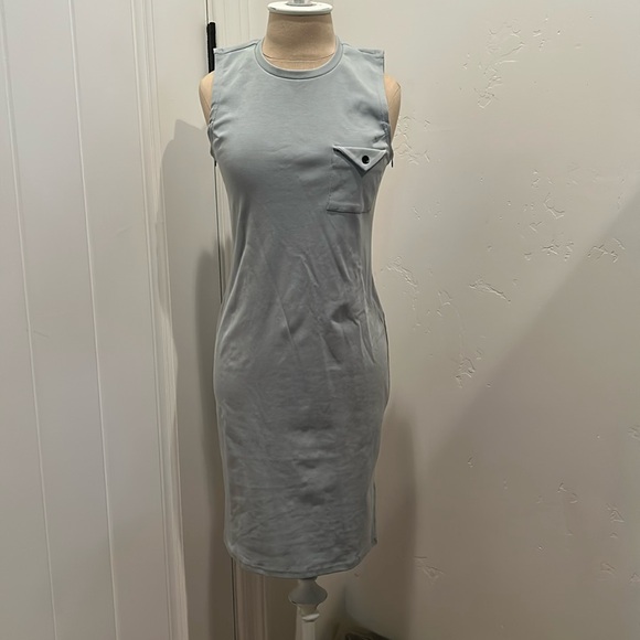 Legoe. Heritage Sleeveless Dress - Picture 1 of 7